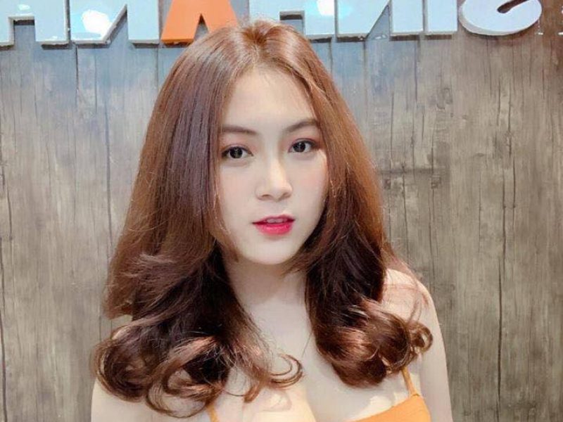 Sinh Anh Hairstylist là tiệm cắt tóc nữ đẹp tại Hà Nội