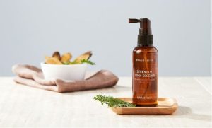 Xịt dưỡng tóc Innisfree có tốt không?